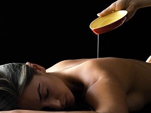 Аюрведический массаж - Абхъянга